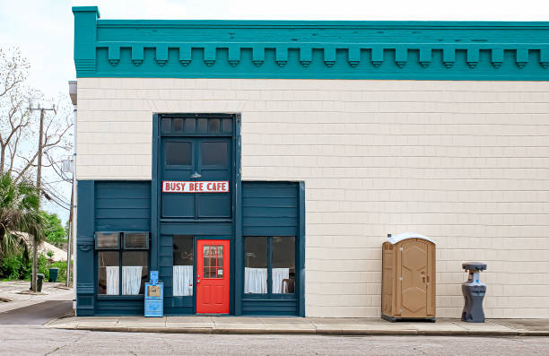 Best Emergency porta potty rental  in Perry, MI