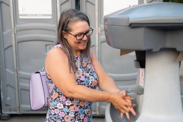 Best Construction site porta potty rental  in Perry, MI
